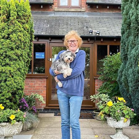 Glenfield Castle Farmhouse Bed And Breakfast מראה חיצוני תמונה