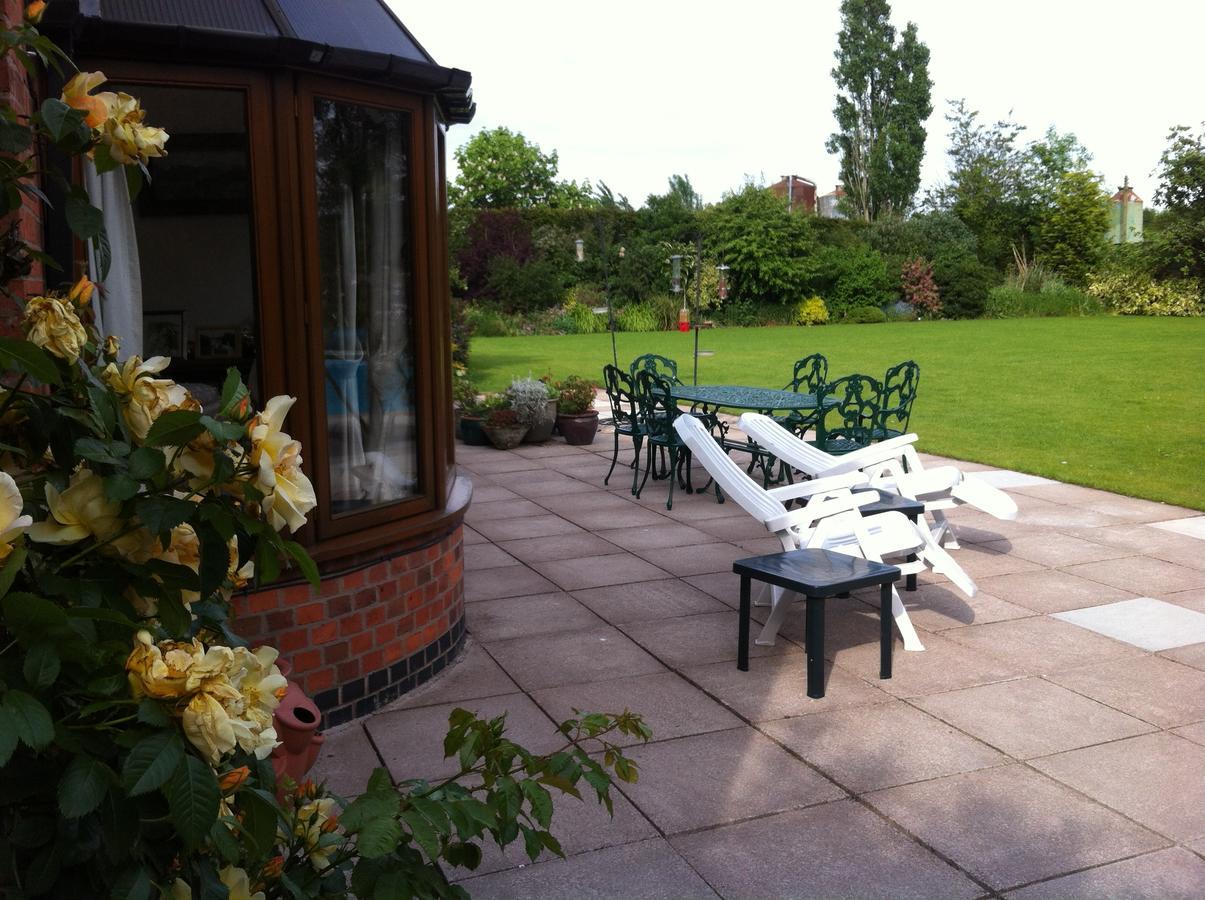 Glenfield Castle Farmhouse Bed And Breakfast מראה חיצוני תמונה