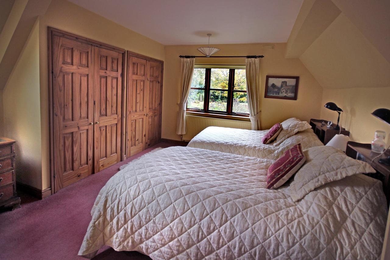 Glenfield Castle Farmhouse Bed And Breakfast מראה חיצוני תמונה