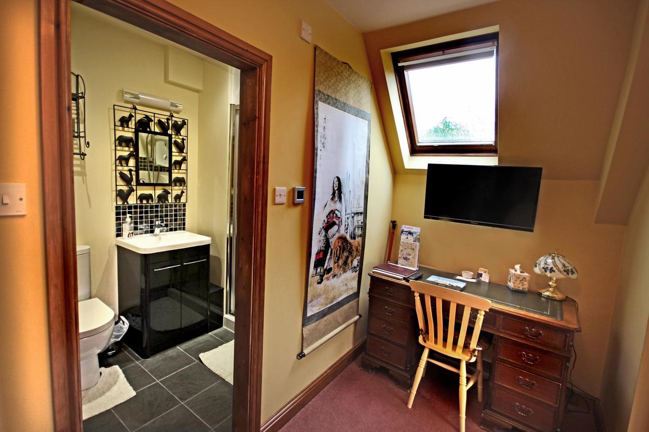Glenfield Castle Farmhouse Bed And Breakfast מראה חיצוני תמונה